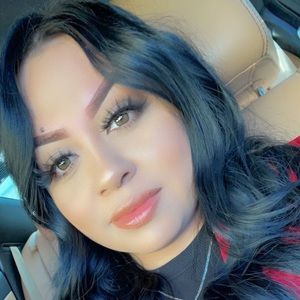 Meet your Posher, Lucero